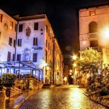 Un restaurante diseñado para celebraciones: cómo la tradición, el ambiente y el servicio crean un lugar al que la gente regresa